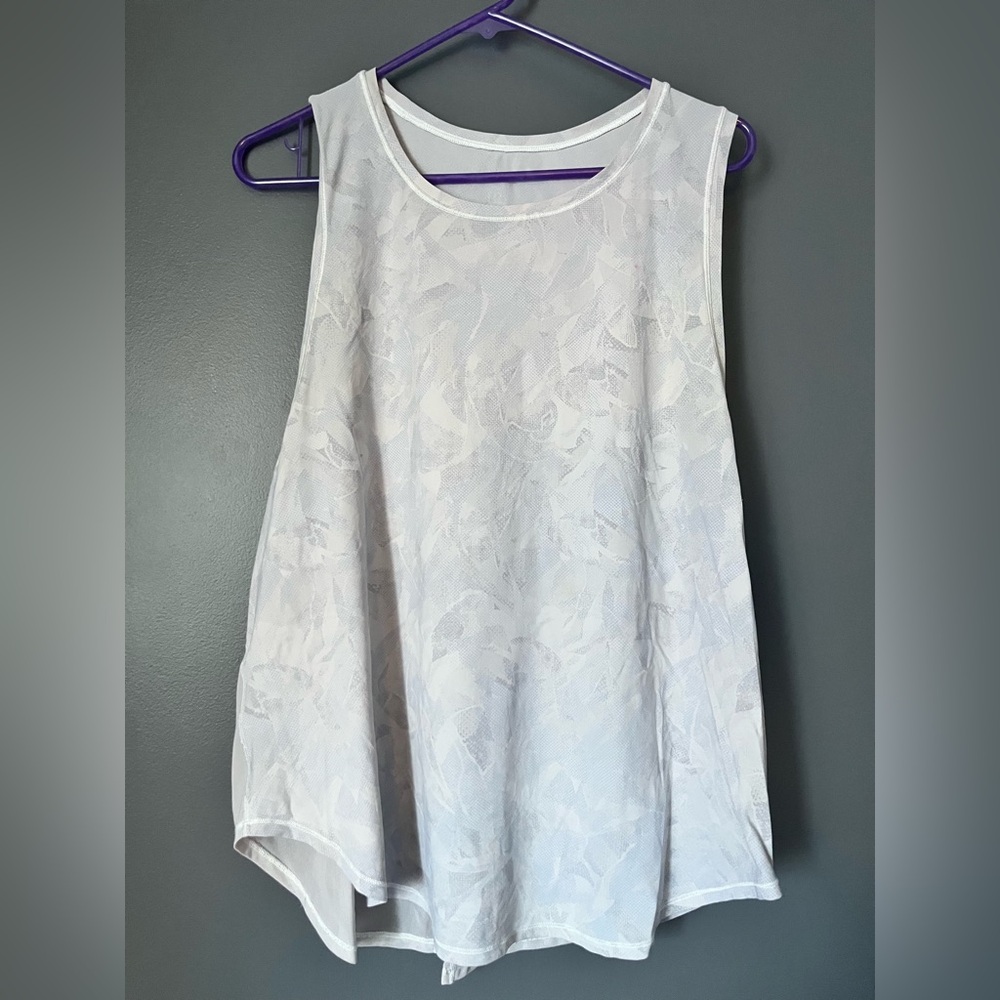 Lululemon Athletica Subtle Pattern White Tank Top